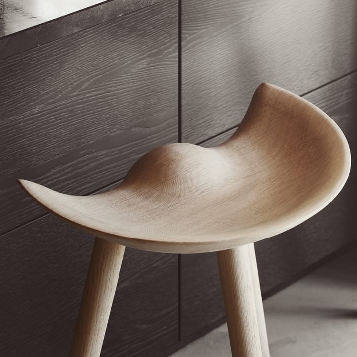 Banco alto ML42 stool 69 cm - Carvalho-aço - Audo Copenhagen