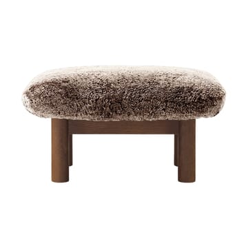 Banqueta para pés Brasilia - Dark oak-Sahara sheepskin curly - Audo Copenhagen