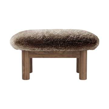 Banqueta para pés Brasilia - Walnut-Sahara sheepskin curly - Audo Copenhagen