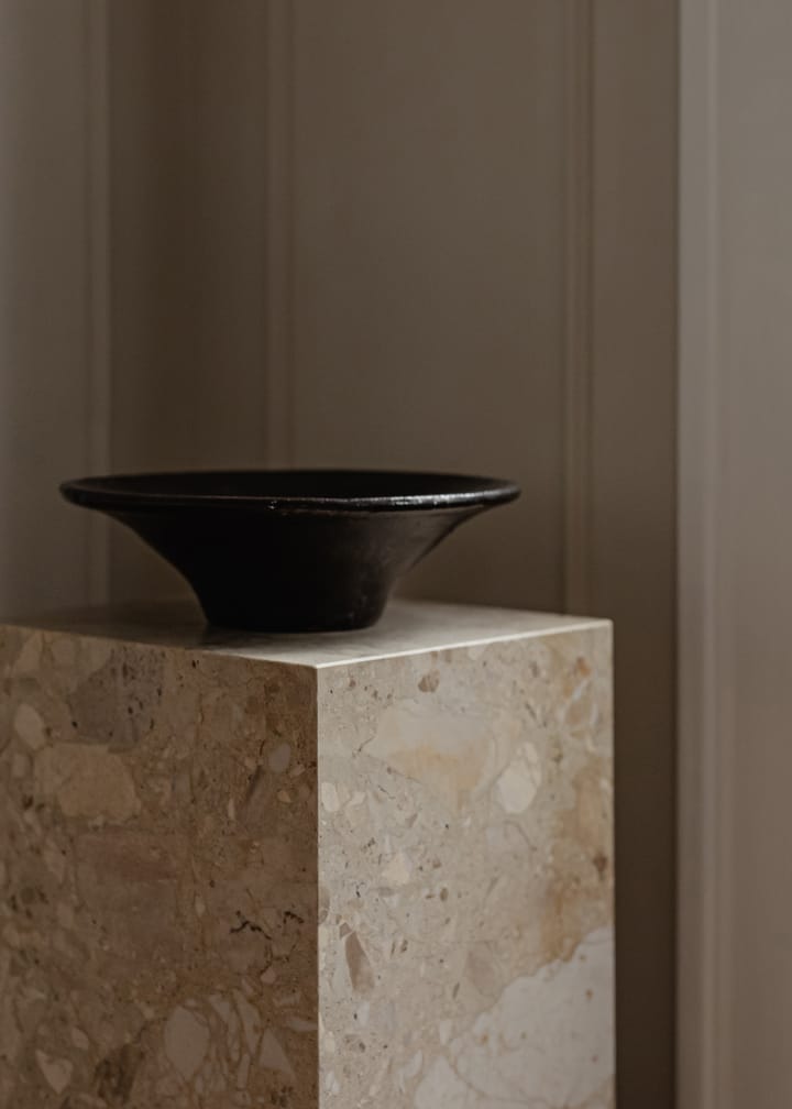 Plinth tall mesa lateral 30x30x51 cm - Kunis Breccia - Audo Copenhagen
