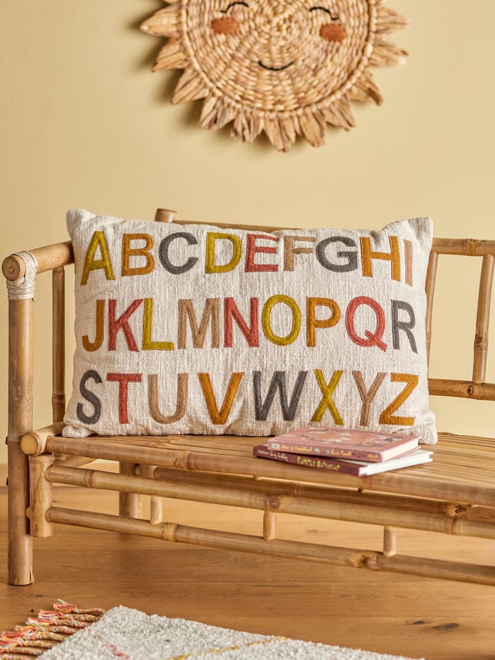 Almofada Lexi alphabet 40x60 cm - Nature-multi - Bloomingville