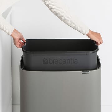 Bo Touch Bin 36 litros - Mineral concrete grey - Brabantia