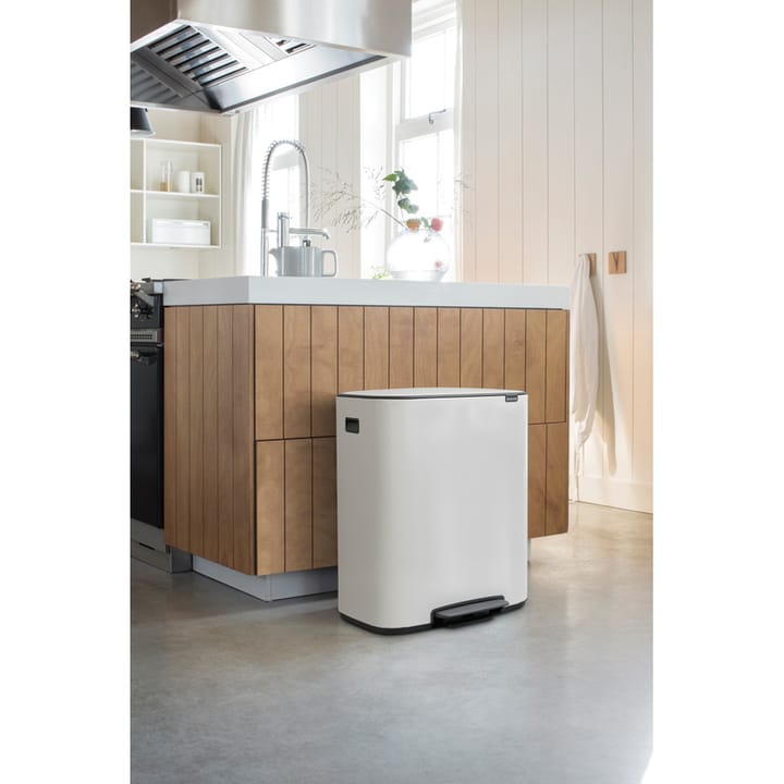 Caixote com pedal Bo Bin 2x30 L - Branco - Brabantia