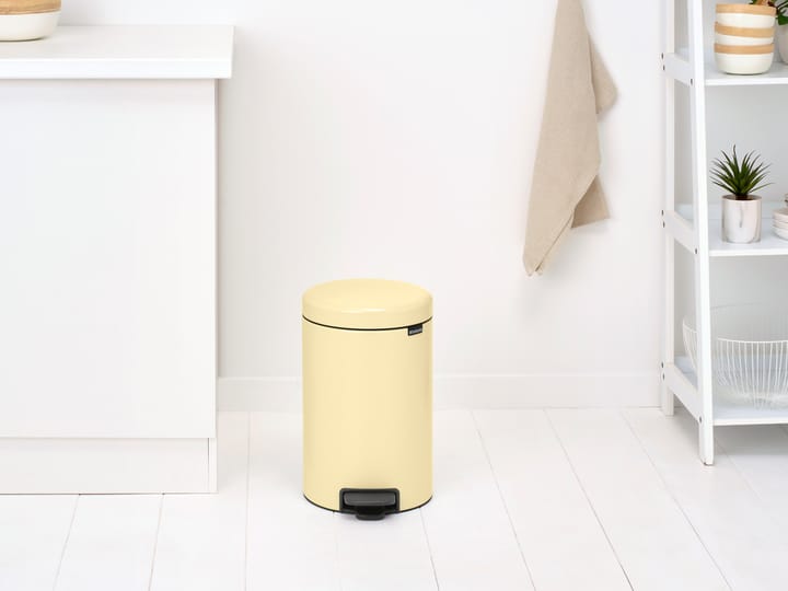 Caixote de pedal New Icon 12 litros - Mellow Yellow - Brabantia