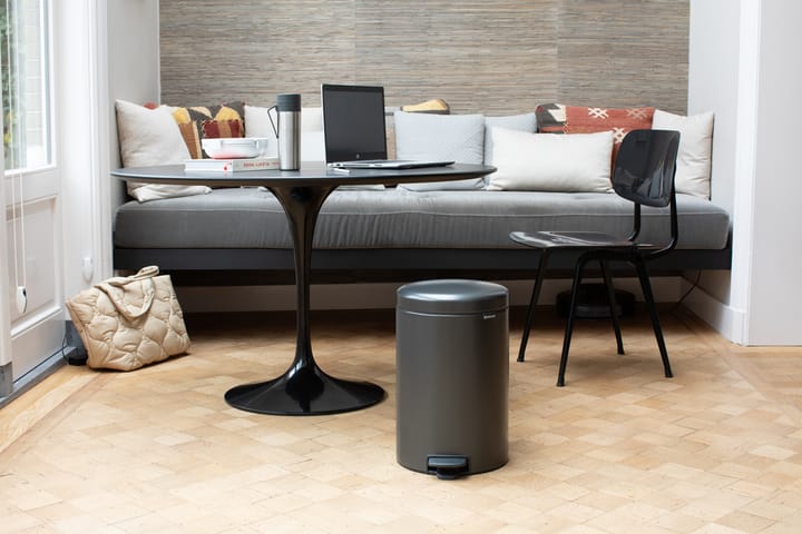 Caixote de pedal New Icon 20 litros - Confident Grey - Brabantia