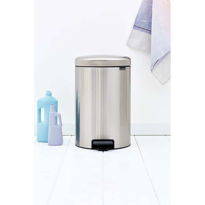 Caixote de pedal New Icon 20 litros - Matt steel fingerprint proof - Brabantia