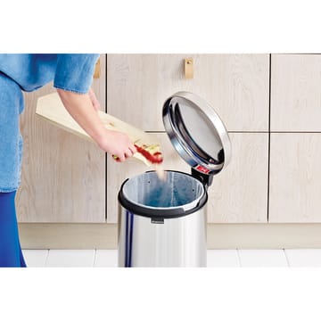 Caixote de pedal New Icon 20 litros - Matt steel fingerprint proof - Brabantia