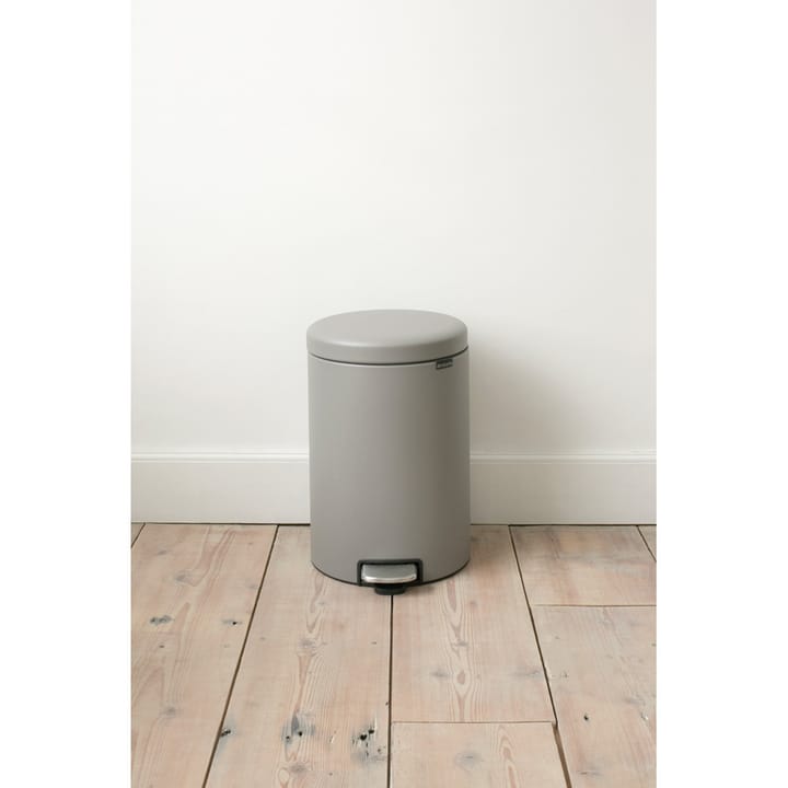 Caixote de pedal New Icon 20 litros, Mineral concrete grey Brabantia