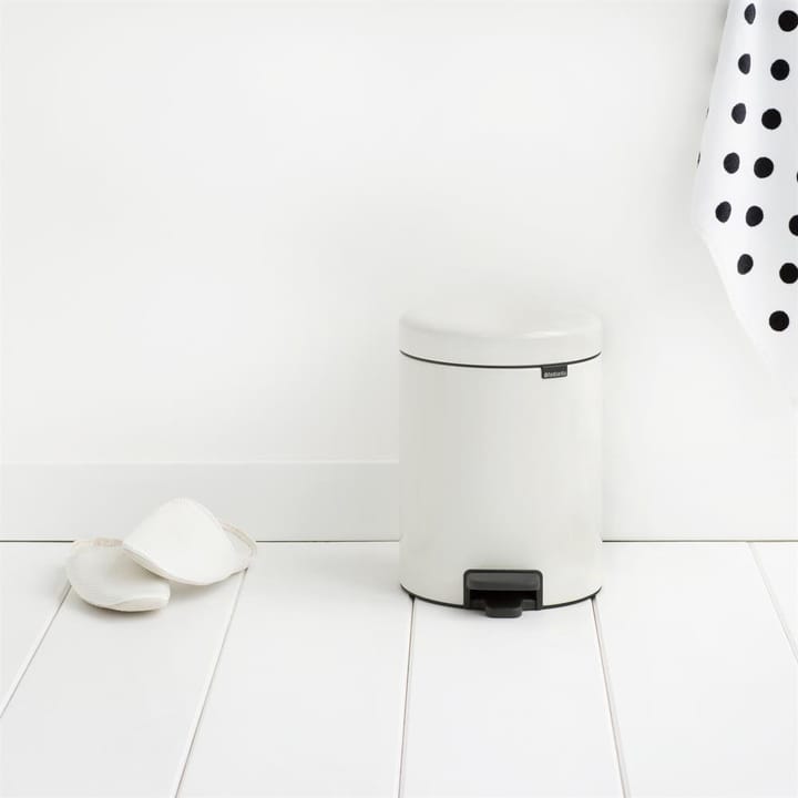 Caixote de pedal New Icon 5 litros, branco Brabantia