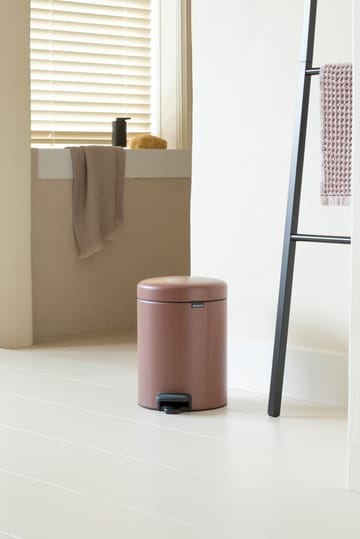 Caixote de pedal New Icon 5 litros - Satin Taupe - Brabantia