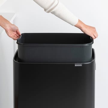 Caixote de toque Bo alto 60 L - Preto mate - Brabantia