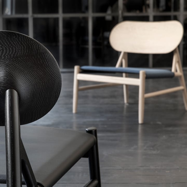 Cadeira lounge Ferdinand - Couro Conhaque, estrutura carvalho verniz  - Brdr. Krüger