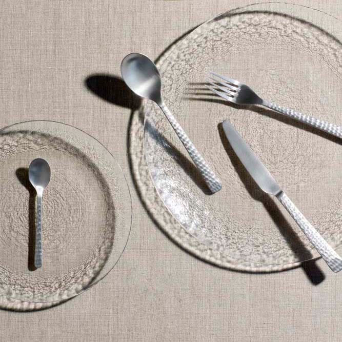 Talheres Hune, 16 peças - Brushed satin hammered - Broste Copenhagen