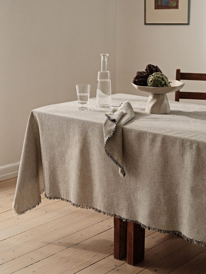 Toalha de mesa Elouise 160x200 cm, Preto Broste Copenhagen