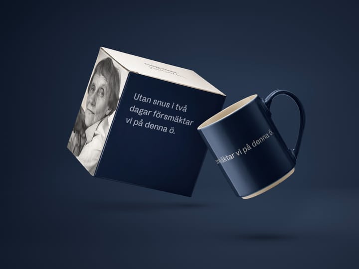 Caneca Astrid Lindgren Utan snus - Texto em sueco - Design House Stockholm