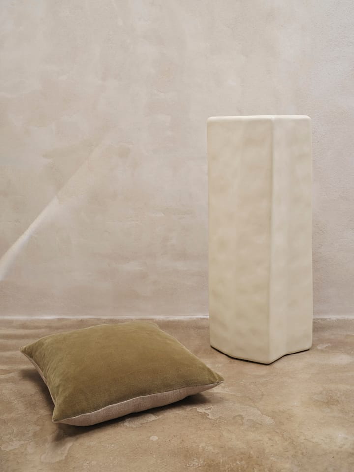 Almofada Senti 50x50 cm - Khaki - ferm LIVING