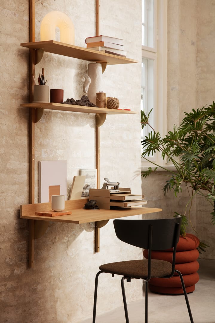 Candeeiro de mesa Vuelta, branco ferm LIVING