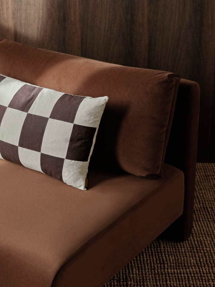 Capa de almofada Fold patchwork 40x60 cm - Coffee-undyed - ferm LIVING