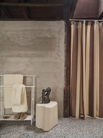 Cortina de chuveiro Chambray - Carob brown-parchment - ferm LIVING