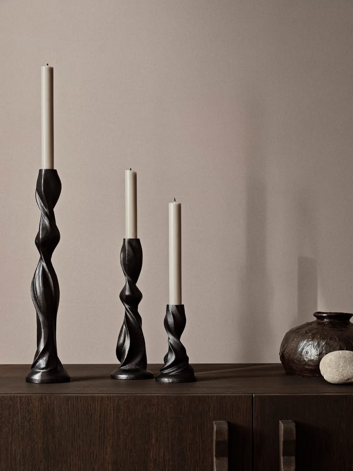 Suporte de velas Gale 38 cm, Blackened Aluminium ferm LIVING