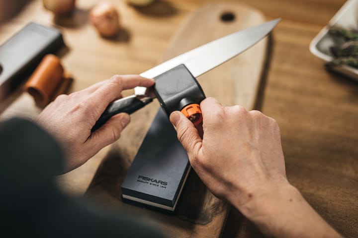Conjunto de afiar facas Fiskars - Preto-laranja - Fiskars