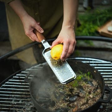 Ralador fino Norden - Bétula de aço inoxidável - Fiskars