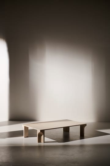 Mesa de centro Doric 80x140 cm - Travertino branco neutro - GUBI