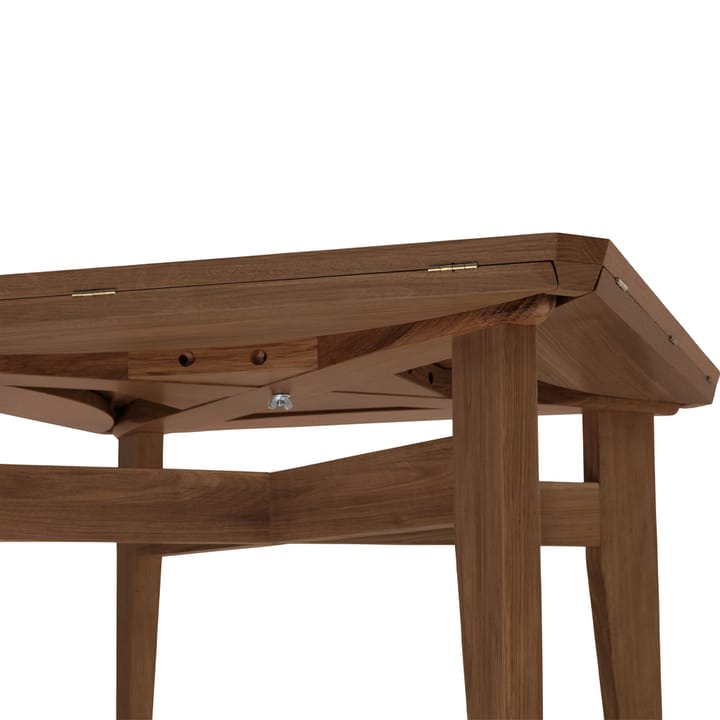 Mesa de jantar B-table - nogueira americana - GUBI