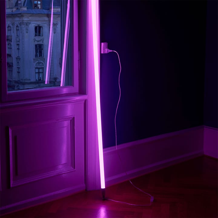 Lâmpada fluorescente Neon Tube 150 cm, pink HAY