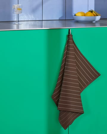 Pano de cozinha Canteen 52x80 cm - Chocolate pinstripe - HAY