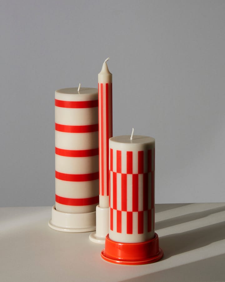 Vela bloco pequena 15 cm Column Candle  - Off white-vermelho - HAY