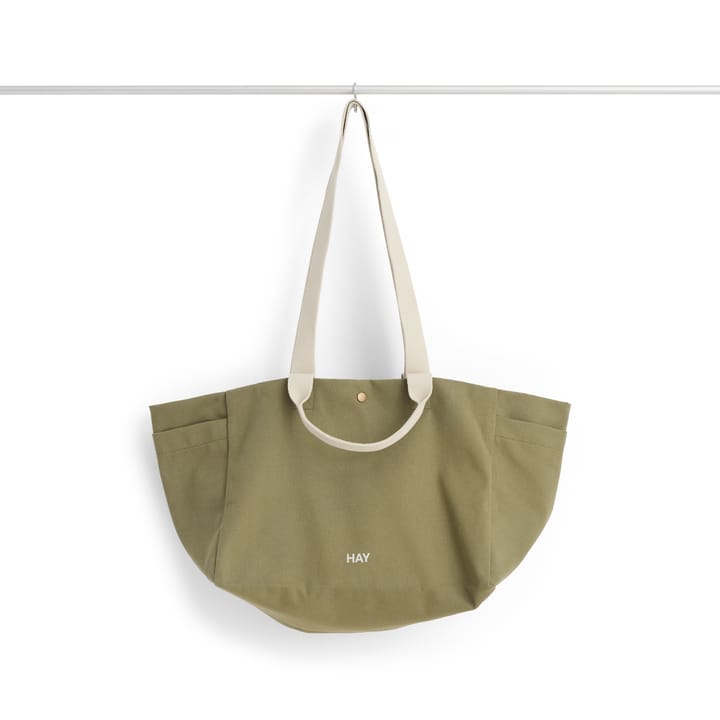 Weekend Bag No 2 S 26x56 cm - Olive - HAY