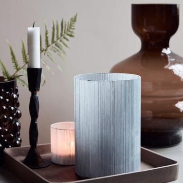 Suporte de velas pequenas Mirr 19 cm - Frost grey - House Doctor