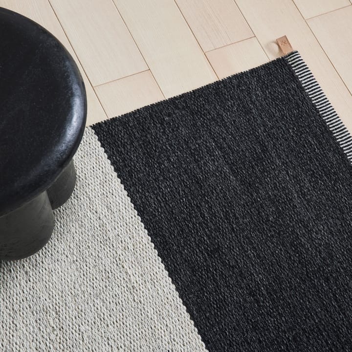 Tapete Wide Stripe Icon, Midnight black 554 300x200 cm Kasthall