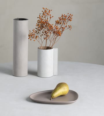 Prato pequeno Curve Stoneware 19x22 cm - Warm Grey - LIND DNA