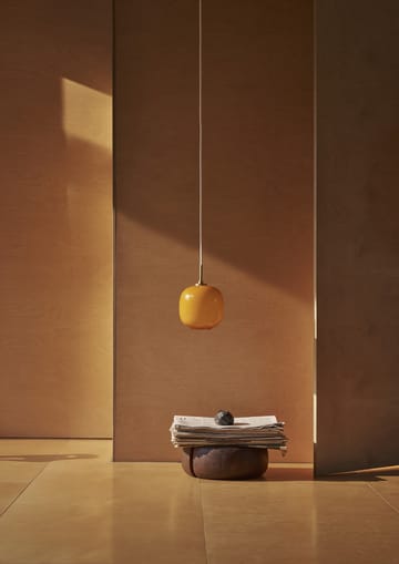 Candeeiro suspenso VL45 Radiohus Ø17,5 cm - Brass-amber glass - Louis Poulsen