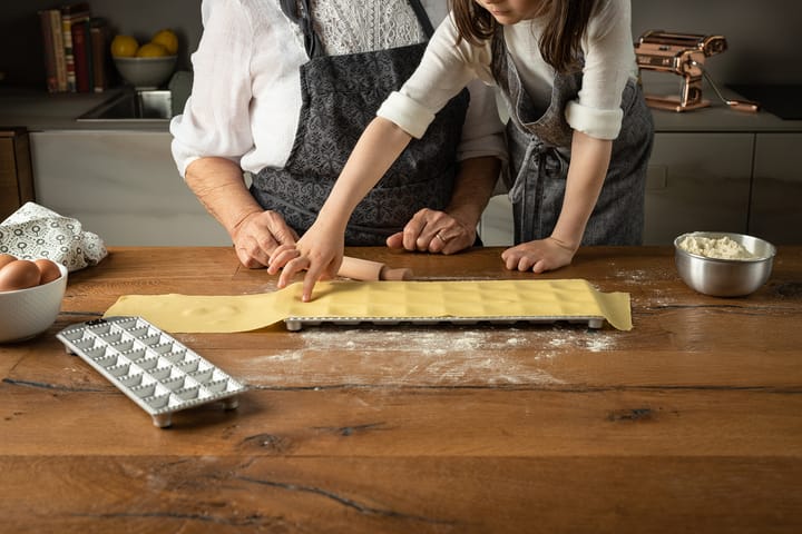 Molde e rolo para ravioli quadrado Marcato, 24 compartimentos Marcato