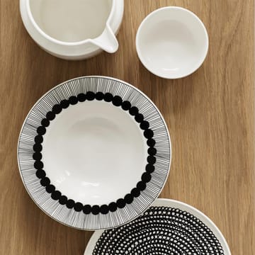 Prato Räsymatto Ø 20 cm - preto-branco, pintas pequenas - Marimekko