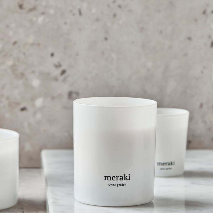 Vela perfumada Meraki, 35 horas, White garden Meraki