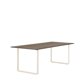 70/70 mesa de jantar 225x90 cm - Carvalho-areia fumado sólido - Muuto