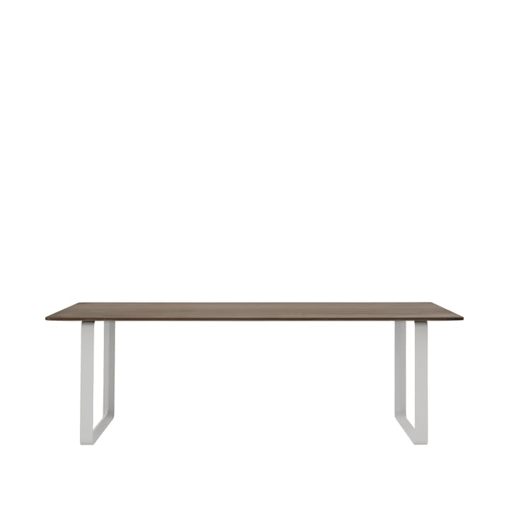 70/70 mesa de jantar 225x90 cm - Carvalho-cinzento fumado sólido - Muuto