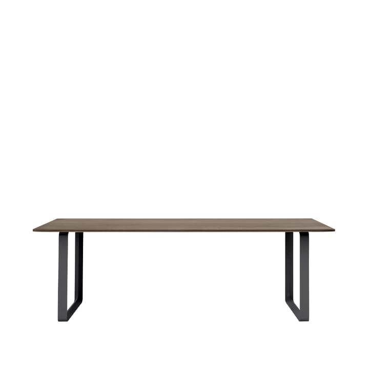 70/70 mesa de jantar 225x90 cm - Carvalho-preto fumado sólido - Muuto