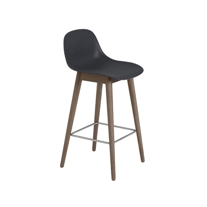 Banco de bar com encosto Fiber 65 cm - Preto-pernas castanho escuro - Muuto