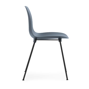 Form Chair cadeira empilhável com pés pretos, 2 peças, Azul - undefined - Normann Copenhagen