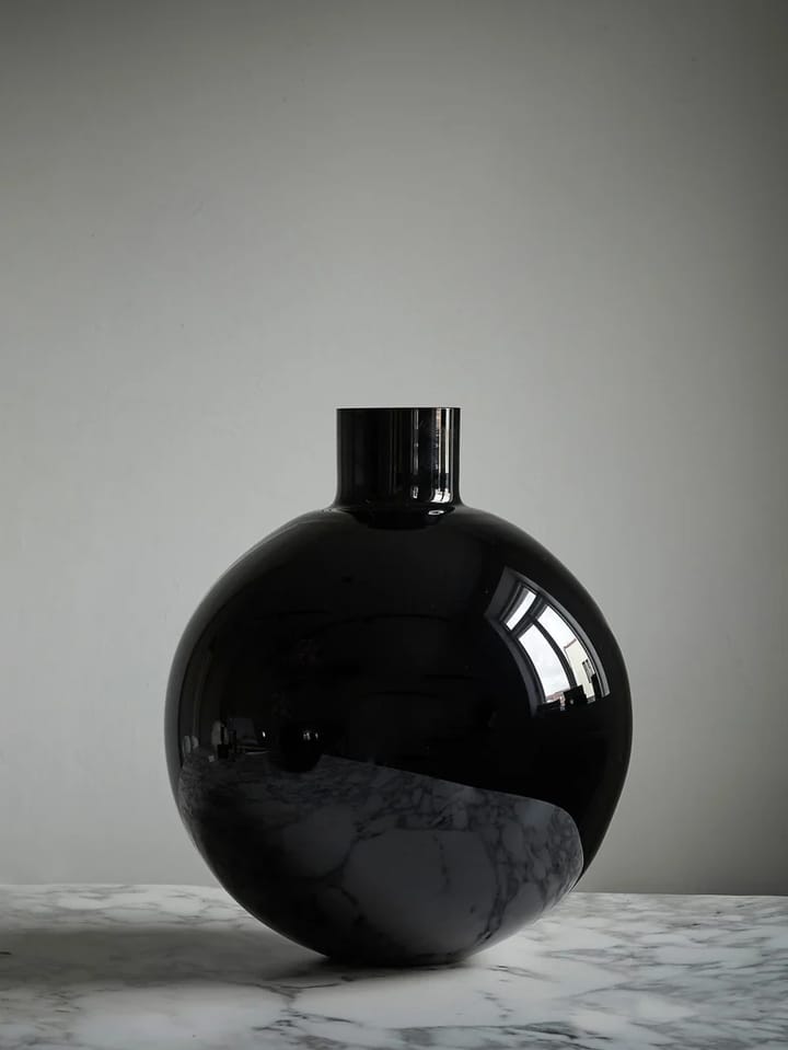 Vaso Pallo, Preto 37 cm Skrufs Glasbruk