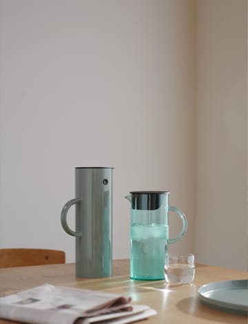 Jarra EM77 com tampa 1,5 L - Dusty green - Stelton