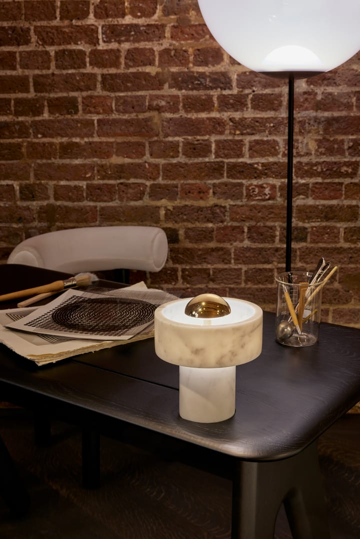 Stone Candeeiro de mesa LED portátil 19 cm - Mármore - Tom Dixon