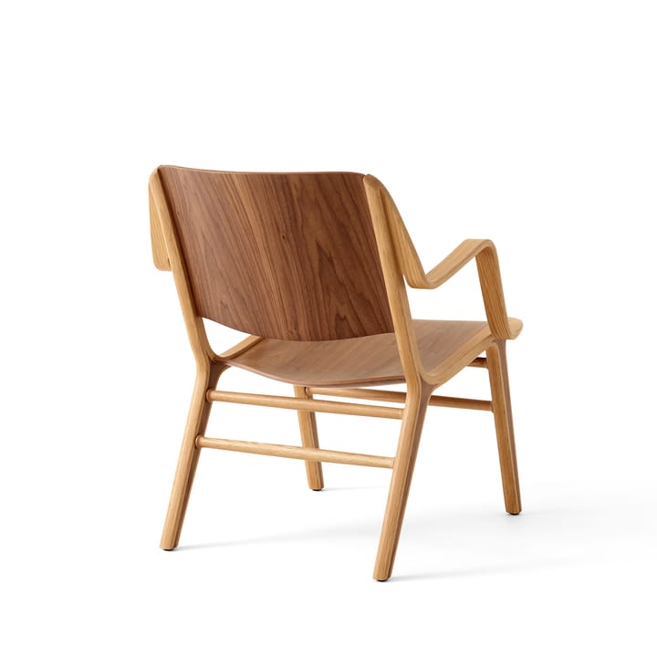 AX HM11 Lounge Chair com apoio de braços - Walnut-oak - &Tradition