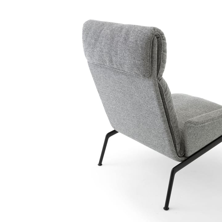 Cadeira lounge Muno LN17 High back, Warm black-Hallingdal 0126 &Tradition